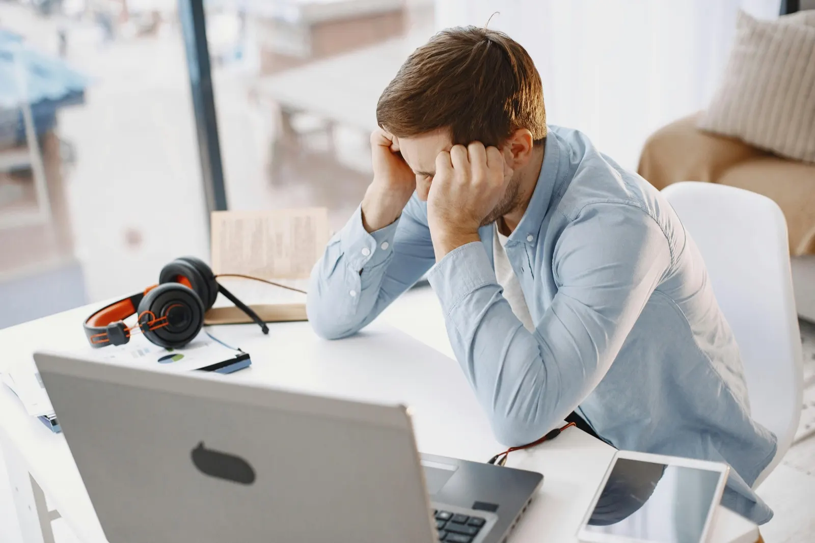 Ghost Jobs 2026: Which Industries Post the Most Fake Listings?